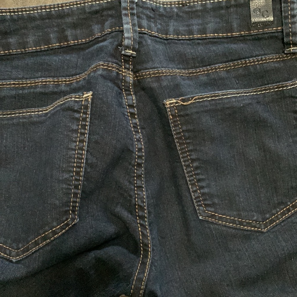 Jeans - Picture 2 of 3